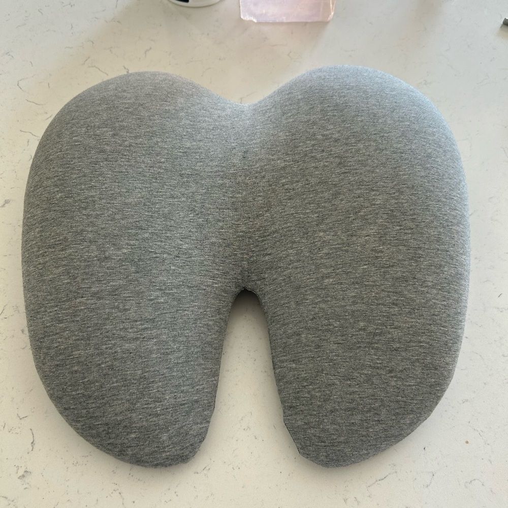 Cushion Lab Extra Dense Lumbar Pillow with strap,  NWOT, grey
